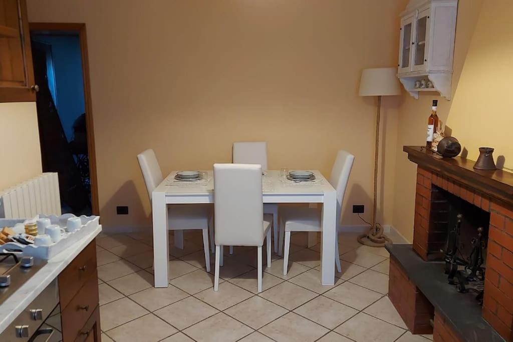 Casa Elena In Chianni Villa Luaran gambar